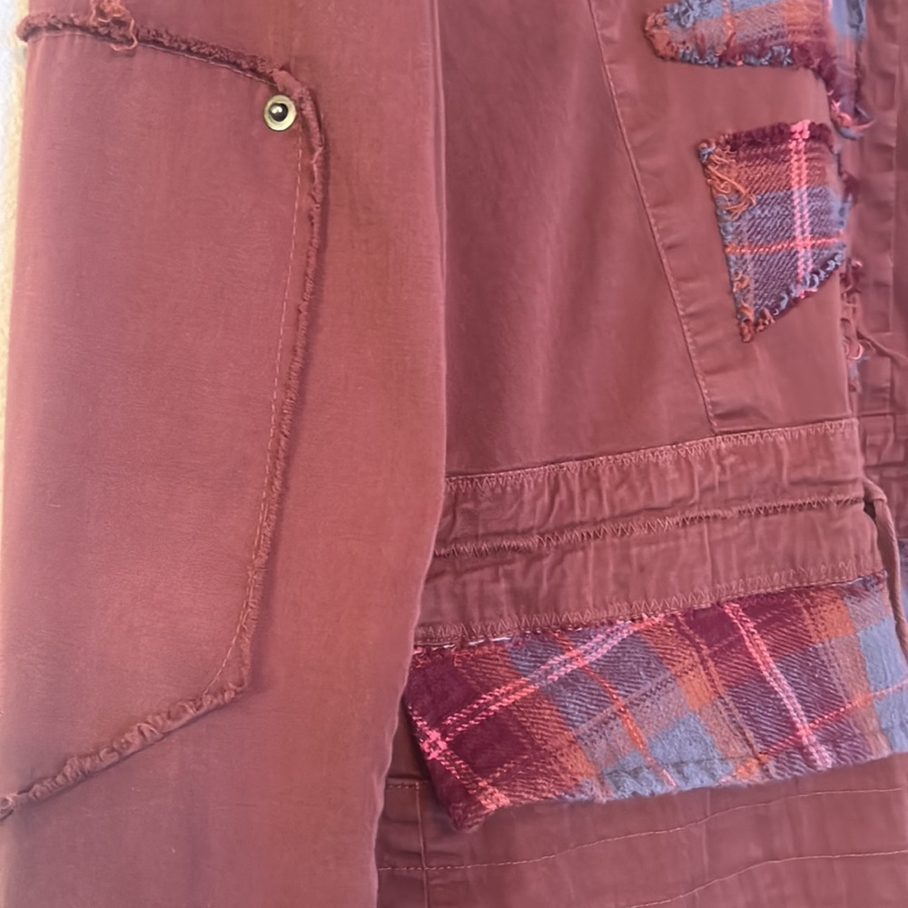 Upcycled bohemian grommeted plaid patched jacket - Picture 13 of 14